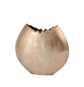 Vase à fleurs en laiton antique, accent décoratif vintage pour l'affichage de fleurs, décoration de salon - Product Image 5