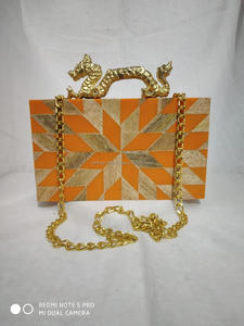 Bolso de mano de resina amarilla estilo Ángel para mujer, pintado a mano, tamaño y forma personalizables, regalo de boda - Product Image 2