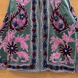 Chaqueta de terciopelo bordada vintage para mujer, cuello alto, estilo bohemio, floral, abrigo étnico de invierno - Product Image 3