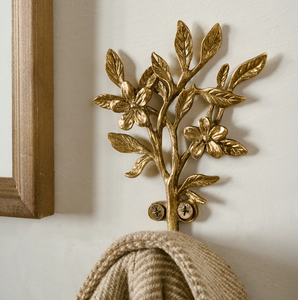 Handmade Creative Amazing Flower & Leaf Design Brass Hook Holder For Towel & Clothes Hanging Holder At Wholesale Price - Product Image 1
