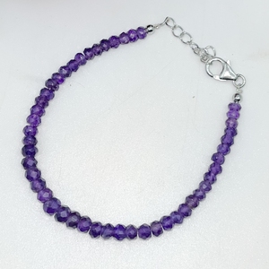 Pulsera de cuentas facetadas de amatista natural con cierre de langosta de plata de ley 925, joyería de piedras preciosas hecha a mano, moderna y unisex. - Product Image 5