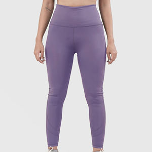 Leggings pour femmes de qualité supérieure, matière douce, légère, confortable, anti-rétrécissement, à prix avantageux. - Product Image 6