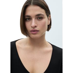 Haut en tricot noir à col en V et manches longues pour femme, coupe ajustée, couleur unie, style minimaliste, à porter toute l'année - Product Image 6