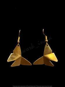 ต่างหูทองเหลืองคุณภาพพรีเมียม ดีไซน์ทันสมัย งานแฮนด์เมดสำหรับผู้หญิง เหมาะสำหรับงานกลางคืนและโอกาสพิเศษ ในราคาโรงงาน - Product Image 3