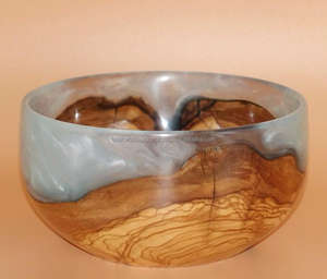 Attractive Design Serving Use <b>Black</b> <b>Epoxy</b> <b>Resin</b> Wooden Bowls For Home Hotel Restaurant Usage Fancy Serving Wooden Bowl By FWE - Product Image 5