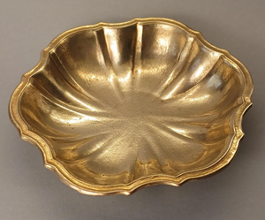 Superbe plateau en aluminium moderne et unique pour la maison, l'hôtel et les salles de banquet élégantes – Le meilleur plateau de présentation - Product Image 5