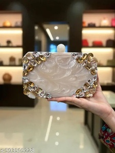 Pochette de soirée élégante en résine pour femme – Sac à main de créateur tendance - Product Image 3