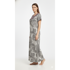 Camisón Largo Estampado Cómodo para Mujer Alpine, Mangas Cortas con Bolsillo Lateral Completo, Ropa de Dormir Suave - Product Image 2