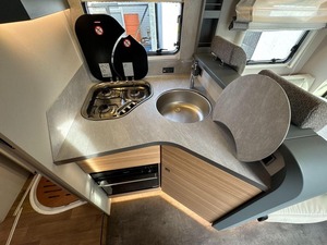 <b>White</b> Luxury Motorhome Adjustable Camper Van 4-6 Person Mobile Travel Home for Camping and Home Use - Product Image 6