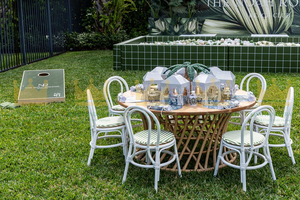 Chaise pour enfants en rotin faite à la main pour événements, locations de mariages, fêtes d'anniversaire, festivals et décoration élégante de lieux de réception pour enfants - Product Image 5