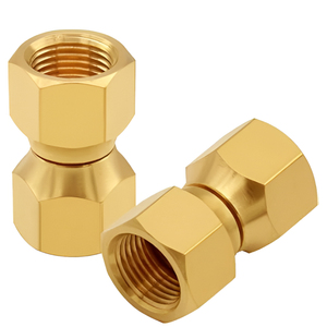 Raccord pivotant anti-corrosion pour réduction de calibre pour systèmes de tuyauterie hydraulique - Product Image 1