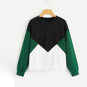 Sweat-shirt à col rond à manches longues pour femmes, colorblock noir, blanc et vert, chevron, OEM ODM, vêtements en gros - Product Image 5