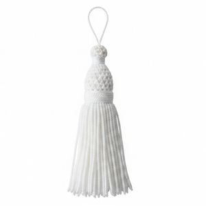 Fil de coton doux à pompons, design élégant, finition légère et durable, idéal pour les accessoires vestimentaires et l'artisanat - Product Image 3