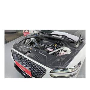 Genesis GV70 2.5T essence 2024, transmission intégrale, 15 491 km, conduite à gauche, boîte automatique, sièges en cuir, caméra de recul - Product Image 6