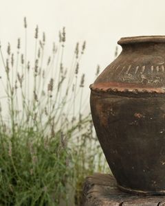 Vase en terre cuite vintage, pot en argile ancien fabriqué à la main, poterie rustique en terre cuite brûlée, poterie décorative - Product Image 2