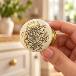 SHUBHAM Perilla de Cerámica Floral Vintage con Base Metálica Redonda, Tirador Decorativo para Cajones, Armarios y Muebles - Product Image 2