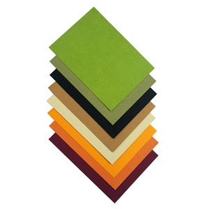 Carton texturé A4 Automne 216 g/m² (80 lb) à base de colorants, lot de 16, pour décoration, scrapbooking, fabrication de cartes, bricolage, découpe. - Product Image 1