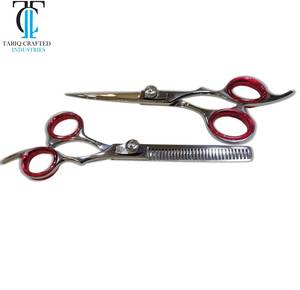 กรรไกรตัดผมความแม่นยำสูง สแตนเลสสตีล ยี่ห้อ TARIQ CRAFTED INDUSTRIES - Product Image 2