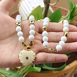 New Arrival Synthetic Ivory and CZ Charm White <b>Beads</b> <b>Necklace</b> Brass 18k Gold Plated Hand Carved Heart Pendant <b>Necklace</b> for Gift - Product Image 5