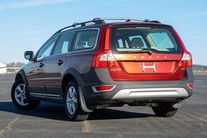 Volvo X-C-7-0 3.2 A-W-D 2011 - Product Image 3