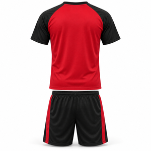 Ensemble d'uniformes de football personnalisés ODM, maillot et short de football avec logo d'équipe, noms de joueurs, numéros et couleurs pour les commandes en gros de vêtements d'équipe - Product Image 2