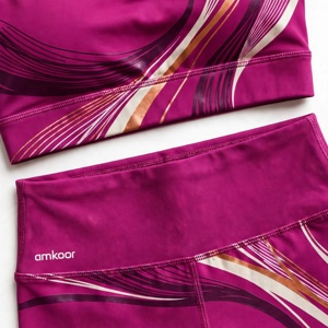 Ensemble de yoga pour femmes Amkoor, 2 pièces, soutien-gorge de sport dos nageur, leggings taille haute pleine longueur, en spandex, imprimé par sublimation, séchage rapide - Product Image 6