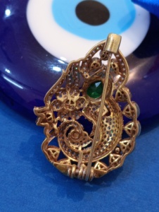 Broche Paon Doré Amaira Jewels, Cristaux Strass Taille Poire, Design Vintage, Bijoux de Mariage de Luxe pour Femme, Argent 925 - Product Image 2