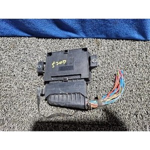ECU และโมดูลคอมพิวเตอร์มือสองสำหรับรถยนต์ซีรีส์ 5 รุ่น EB686327704 - Product Image 4