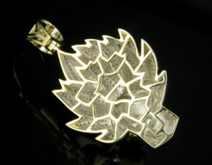 Collier pendentif en diamant 3D Dragon Ball Z Goku Super Saiyan, cadeau anime pour les fans - Product Image 2