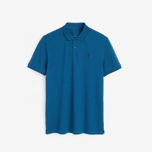 T-shirt homme anti-rides en piqué de coton à manches courtes, avec logo découpé sur le devant et grandes rayures contrastées, motif cheval - Product Image 5