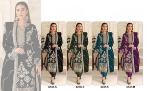 Conjunto de traje Plazzo y dupatta de seda crepé francesa con bordado elaborado de excelente calidad. - Product Image 2