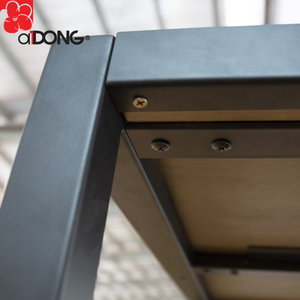Expositor de Ropa Moderno de Metal Cromado con Ruedas, Soporte de Exhibición Independiente para Comercios Minoristas, Fabricante OEM de Vietnam ADONG A74 - Product Image 4