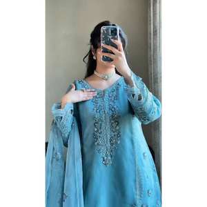 Top y parte inferior hermosos del desgaste del Partido de las mujeres con el conjunto de Dupatta - Product Image 6