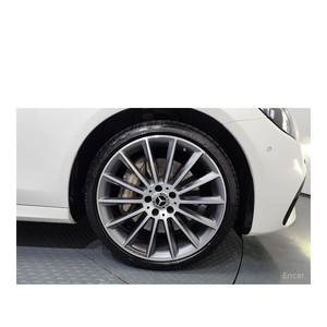 Mercedes-Benz Classe E E350 4MATIC AMG Line Edition 2021/12, caméra arrière, boîte automatique, sièges en cuir, conduite à gauche, 30 460 km - Product Image 4