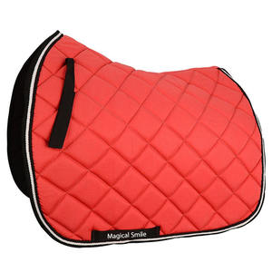 Tapis de selle pour chevaux de haute qualité, excellente qualité, tissu en coton, tapis de selle polyvalents avec bordure blanche - Product Image 1