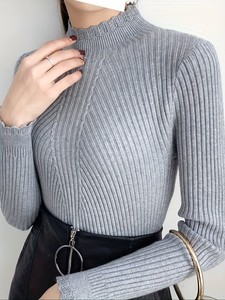 Suéter cárdigan ajustado de manga larga con cuello redondo, tejido 100% cachemir para mujer, otoño-invierno, de Bangladesh. - Product Image 3