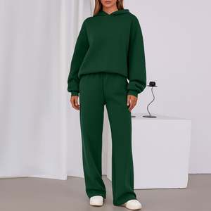 Vente d'usine : Ensemble de survêtement 2 pièces pour femme, comprenant un sweat à capuche oversize et un pantalon large, idéal pour la détente et le sport. - Product Image 6