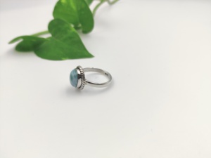Creative Impact Bague en argent sterling 925 avec pierre précieuse ovale en Larimar naturel, sertie clos, tendance, pour mariage et fête, 2 grammes, vente en gros - Product Image 4