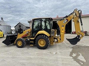 รถตักล้อยางมือสอง Caterpillar 420XE แบบตักหลังขุดด้านหลัง ขับเคลื่อน 4 ล้อ พร้อมบุ้งกี๋หน้า สำหรับงานก่อสร้าง - Product Image 2