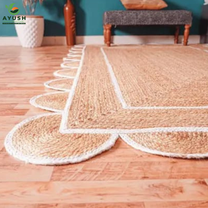 Alfombra minimalista con diseño festoneado para meditación, hecha de fibras 100% naturales de yute. Alfombras personalizadas de la India. - Product Image 4