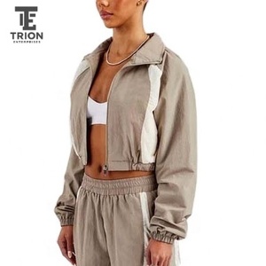 Conjunto Deportivo Casual Cortavientos para Mujer 2026, Diseño Moderno, Tela Ligera, Ajuste Cómodo, Diseño para Exteriores, Servicio OEM - Product Image 3