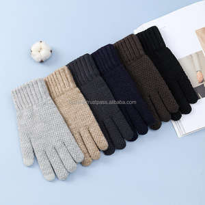 Gants en tricot chauds unisexes pour l'hiver en tissu de laine doux, légers, flexibles et parfaits pour un usage quotidien en extérieur - Product Image 2