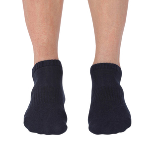 Chaussettes de sport basses pour hommes, couleur unie, respirantes, avec soutien de la voûte plantaire, en coton, personnalisables OEM, vente en gros - Product Image 4