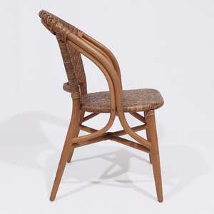 เก้าอี้รับประทานอาหารหวายธรรมชาติสไตล์ทรอปิคอลทันสมัย ออกแบบตามหลักสรีรศาสตร์ กันน้ำ เป็นมิตรกับสิ่งแวดล้อม เหมาะสำหรับร้านกาแฟ รีสอร์ท และธุรกิจบริการ - Product Image 2