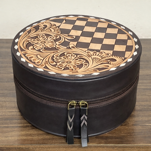 Caja Redonda de Cuero Vacuno Genuino Hecha a Mano con Diseño Floral Grabado para Guardar Joyas, Estuche de Regalo para Mujer - Product Image 4