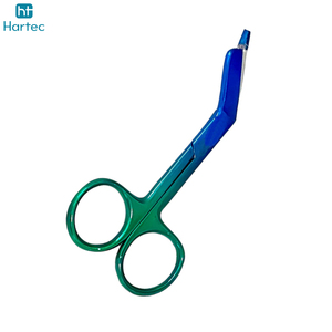 Ciseaux de pansement légers et de haute qualité en acier inoxydable chirurgical pour la coupe sûre en milieu médical, les premiers secours et les soins des plaies - Product Image 5