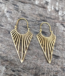 Boucles d'oreilles en laiton de haute qualité, style martelé, pour la vente en gros et l'usage professionnel - Product Image 6