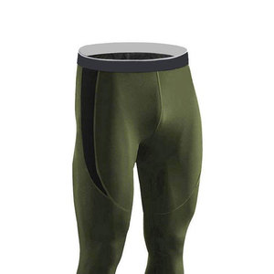 Ensemble de compression pour homme de haute qualité, tissu respirant pour l'entraînement, la gym et les activités sportives. - Product Image 6