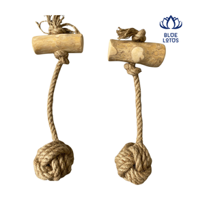 CHILLING TOY ของเล่นไม้สำหรับสุนัขพร้อมเชือกผูก ทนทาน เป็นธรรมชาติ สำหรับสัตว์เลี้ยง ใช้ภายในอาคาร - Product Image 1
