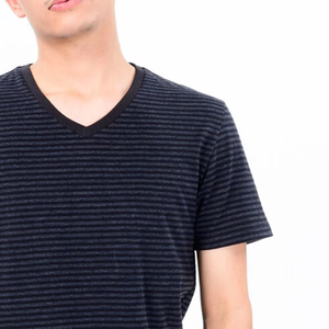 High Quality Premium Quality Custom Logo V-neck Regular Fit Eco-Friendly 100% Cotton <b>Men's</b> Streetwear Plain T-Shirts - Product Image 3